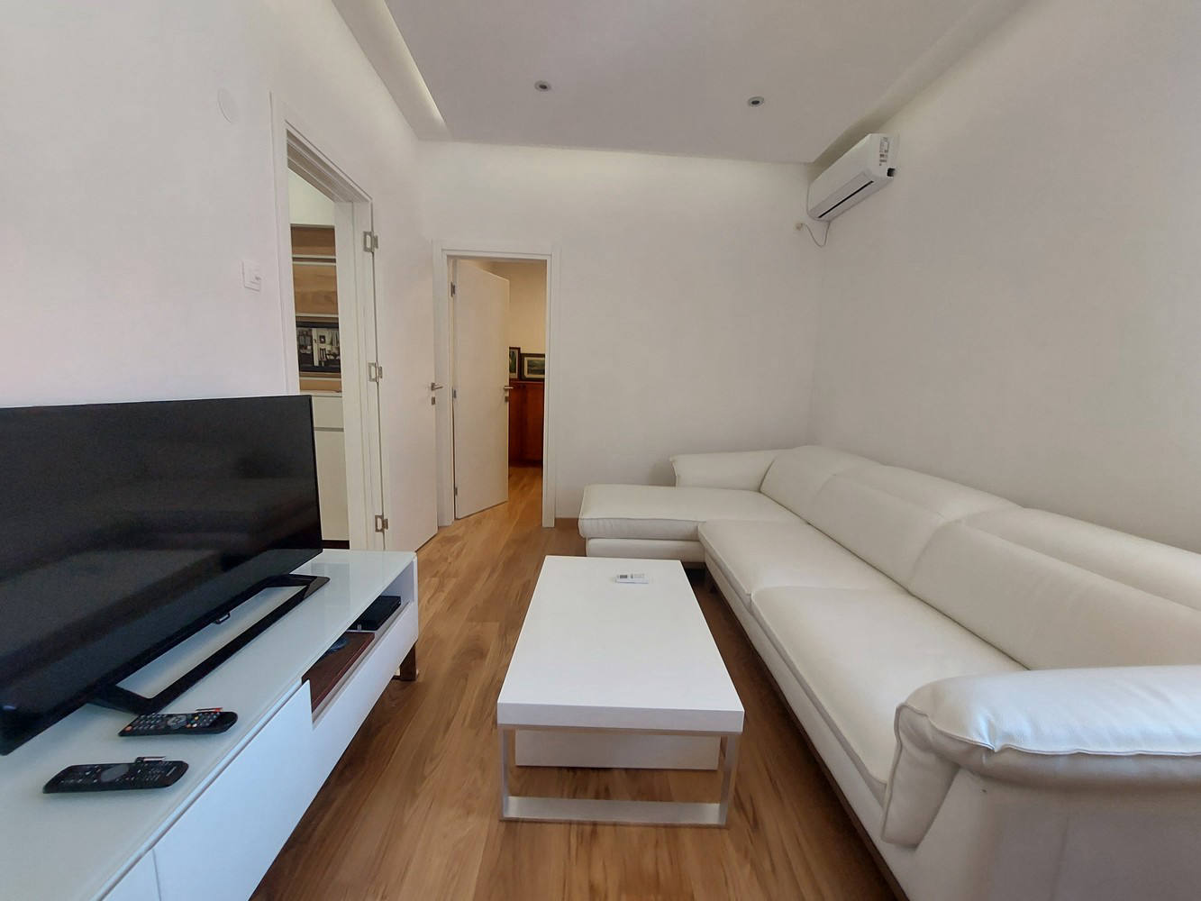Квартира, 969 м², 420 000$ — FAKTOR